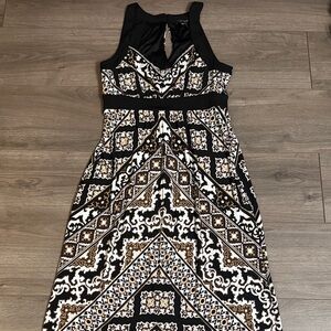White House Black Market Black and White Maxi Dress